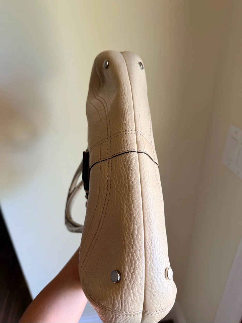 Coach Soho Hampton buckle flap bag in cream pebbled leather y2k